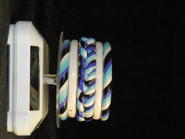 Multicolor_Plastic_Bangles_For_Women._[Single_Hand_Stake__(pack_of_five_pieces)]