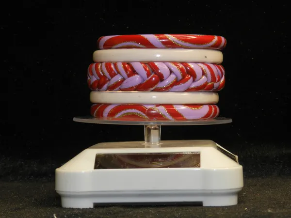 Pack_of_5_Red_And_Pink_Resin_Single_Hand_Bangles_For_Women