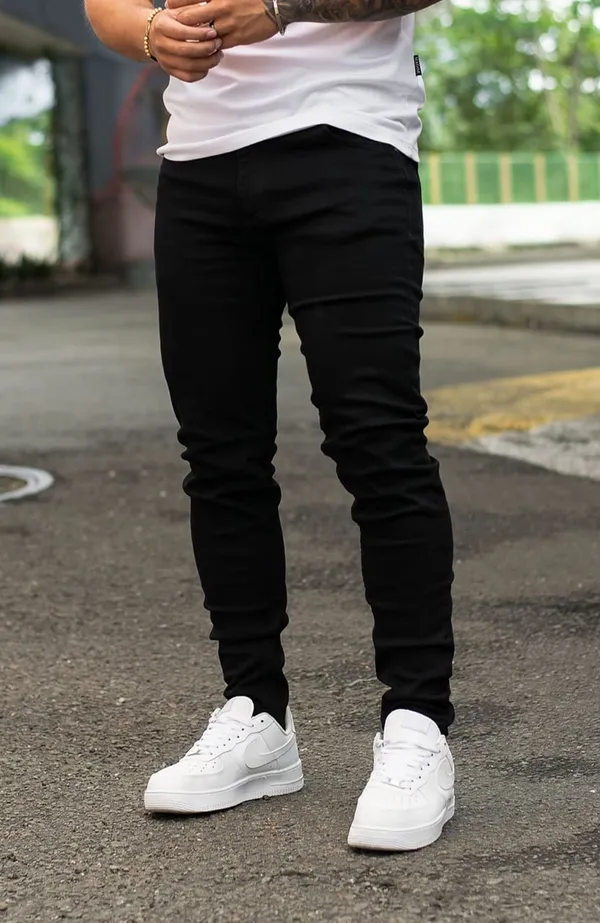 Black_Premium_Stretch_Denim_Solid_Slim_Fit_Jeans_For_Men
