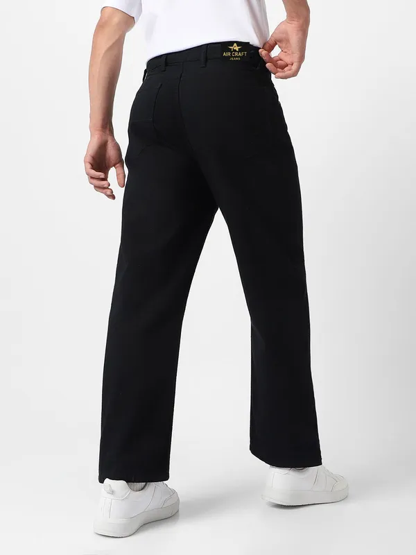 Black_Denim_Straight_Fit_Jeans_For_Men