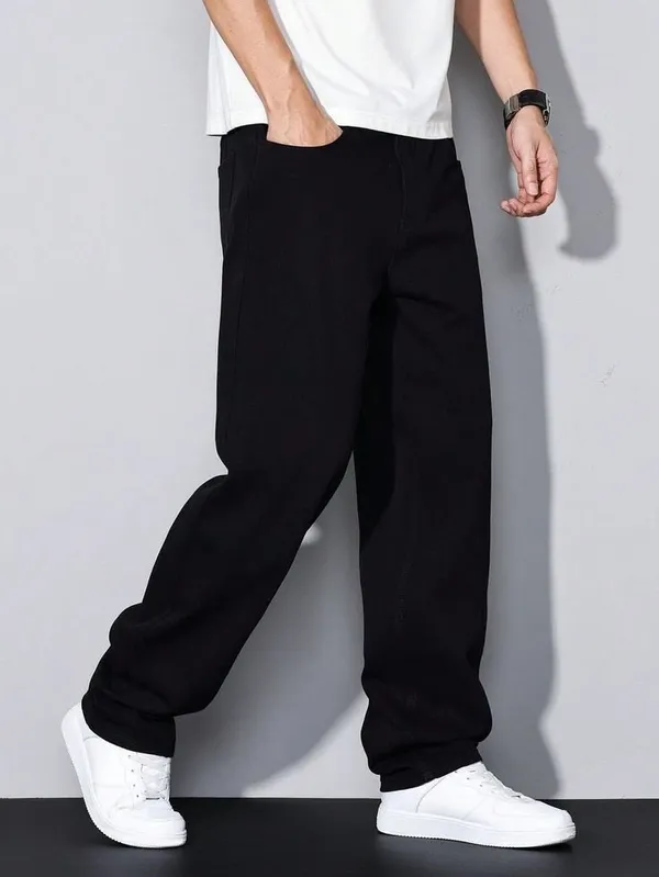 Black_Relaxed_Fit_Straight_Leg_Jeans_For_Men