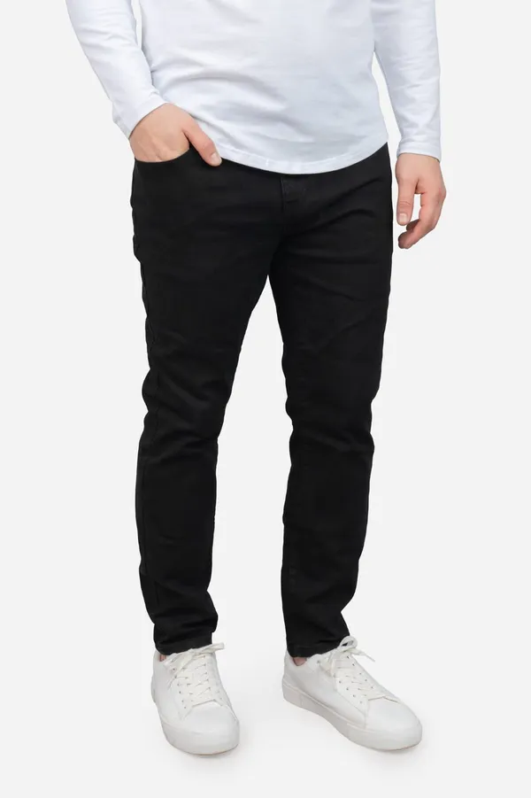 Black_Premium_Stretch_Denim_Solid_Slim_Fit_Jeans_For_Men