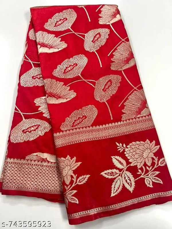 Traditional_Red_Banarasi_Silk_Saree_For_Wedding