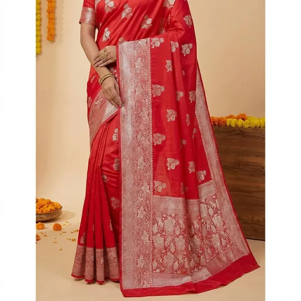 Bridal_Red_Banarasi_Silk_Saree_With_Silver_Zari_Floral_Weaving