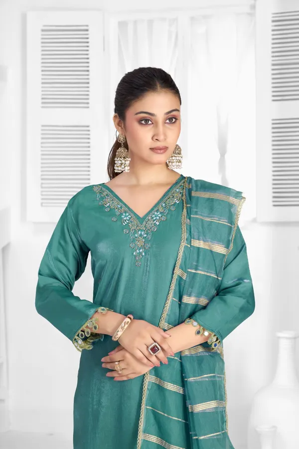 Teal_Blue_Organza_Silk_Premium_Kurta_Sets_For_Women