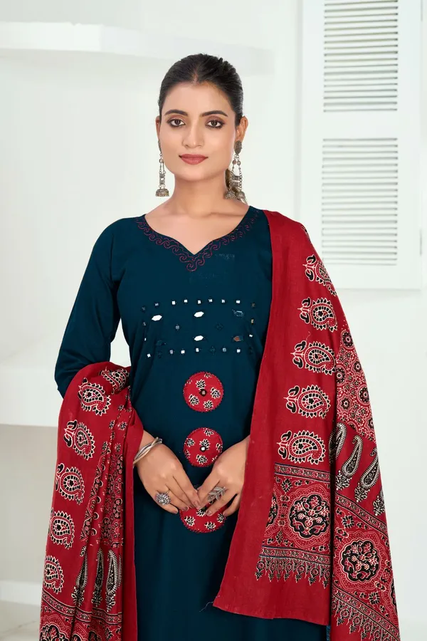 Navy_Blue_And_Red__Pure_Cotton_Premium_Kurta_Sets_For_Women
