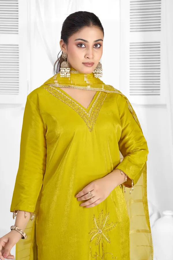 Lime_Green_Organza_Silk_Premium_Kurta_Sets_For_Women