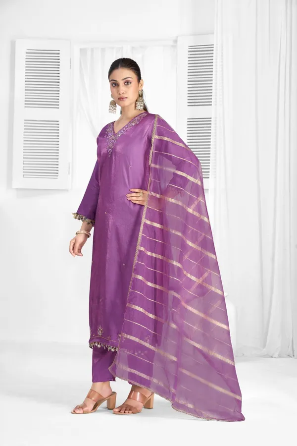 Lavender_Organza_Silk_Premium_Kurta_Sets_For_Women