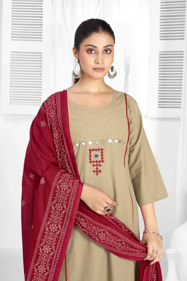 Beige_And_Maroon_Pure_Cotton_Premium_Kurta_Sets_For_Women