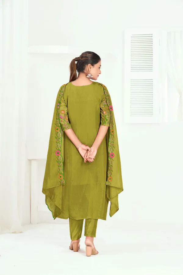 Olive_Green_Chanderi_Silk_Premium_Kurta_Sets_For_Women