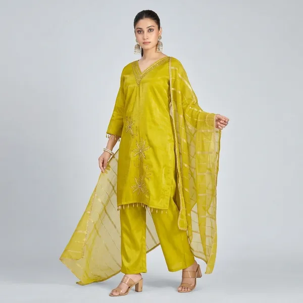 Lime_Green_Organza_Silk_Premium_Kurta_Sets_For_Women