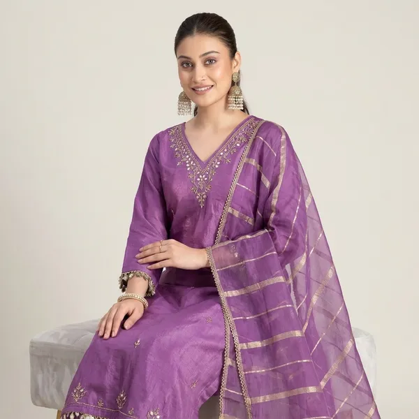 Lavender_Organza_Silk_Premium_Kurta_Sets_For_Women
