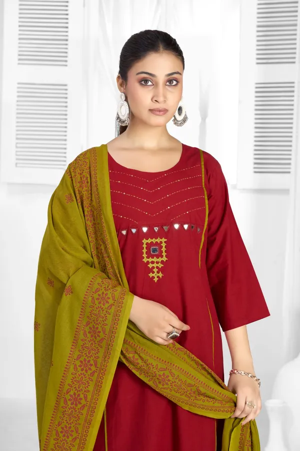 Red_Pure_Cotton_Premium_Kurta_Sets_For_Women