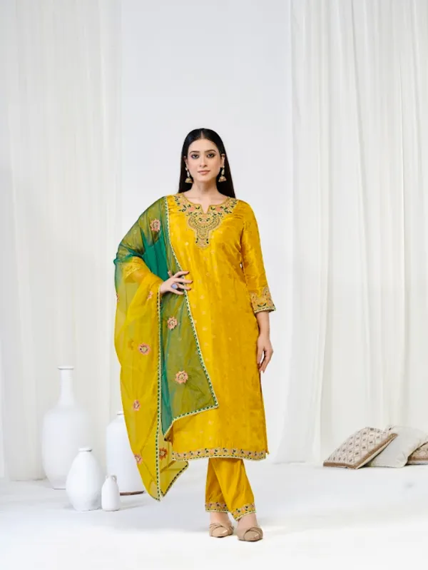 Mustard_Yellow_Silk_Blend_Premium_Kurta_Sets_For_Women