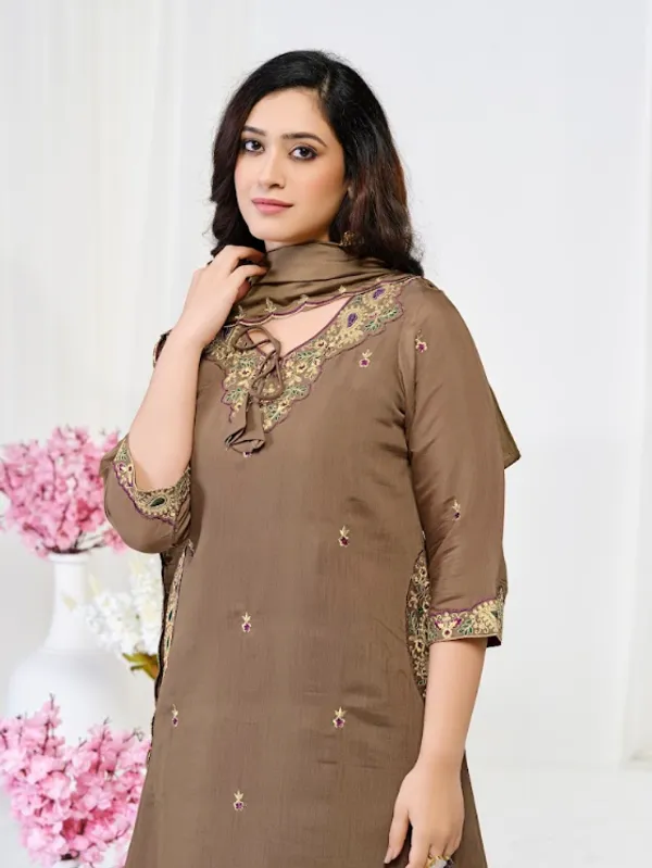 Brown_Chanderi_Silk_Premium_Kurta_Sets_For_Women