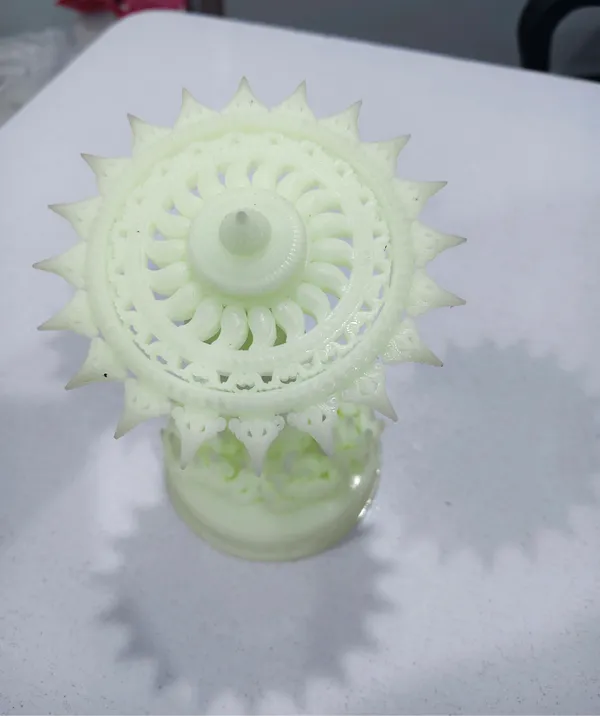 Pale_Green_Decorative_Glow-In-The-Dark_Mushroom_Figurine_With_Intricate_Detailing