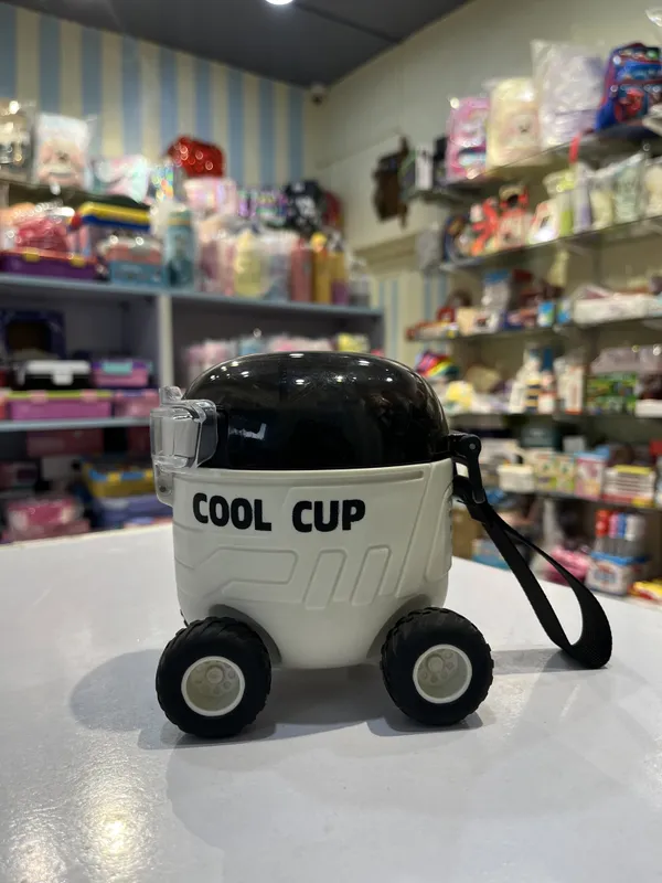 Cool_Cup_Shaped_Novelty_Silicone_Case_With_Wheels