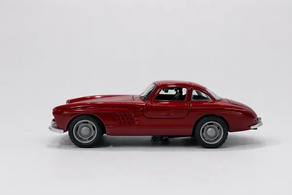 Vintage_Car_Red