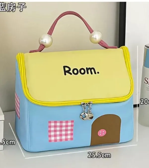 Multicolor_Polyester_House-Shaped_Lunch_Bag_For_Kids