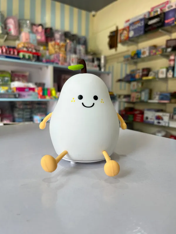 White_Egg-Shaped_Smiling_Character_Toy_Figure_For_Kids