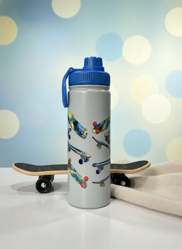 White_&_Blue_Plastic_Skateboard_Print_Water_Bottle_For_Kids