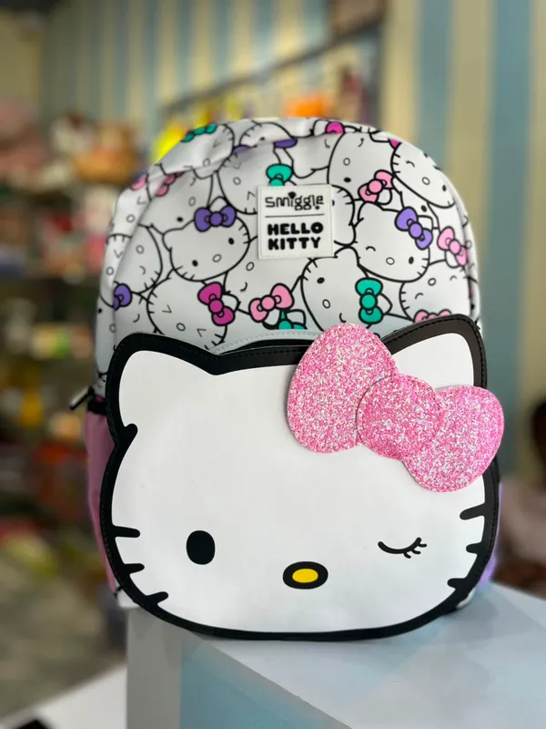 Hello_Kitty_Bagpack