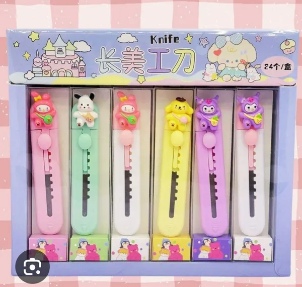 Kawaii_Character_Safety_Utility_Knife_Set_-_Cute_Decorative_Box_Cutters_With_Serrated_Blade_-_Pack_of_4