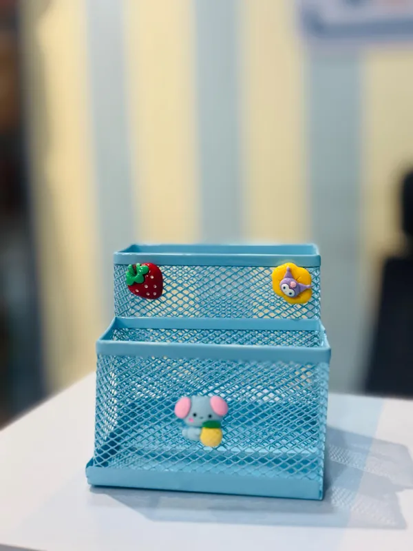 Turquoise_Blue_Metal_Mesh_Desk_Organizer_Set_With_Cute_Decorative_Pins