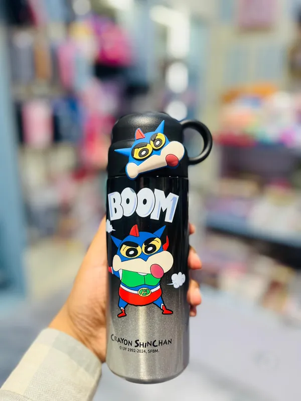 Crayon_Shin-Chan_Boom_Stainless_Steel_Vacuum_Flask_With_Cup_-_Black_&_Silver_(500Ml_Approx.)
