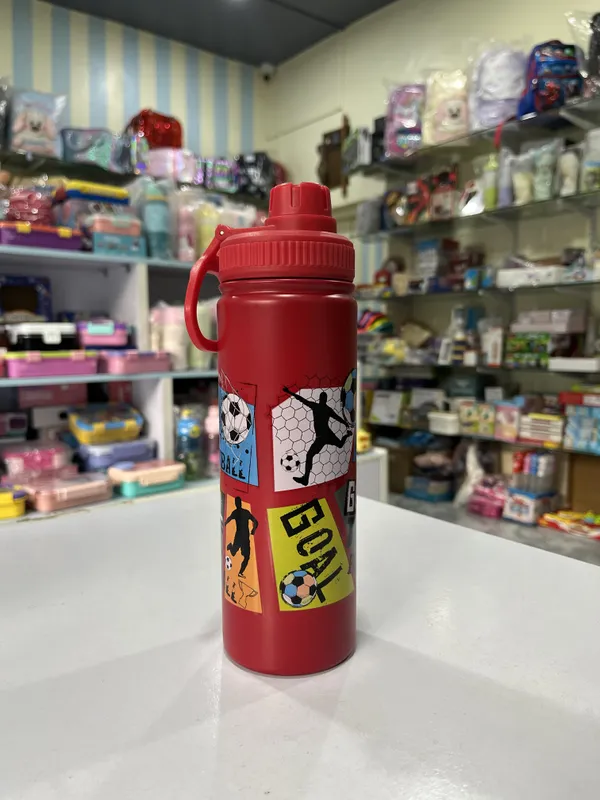 Red_Plastic_Football_Graphics_Sports_Water_Bottle_750Ml