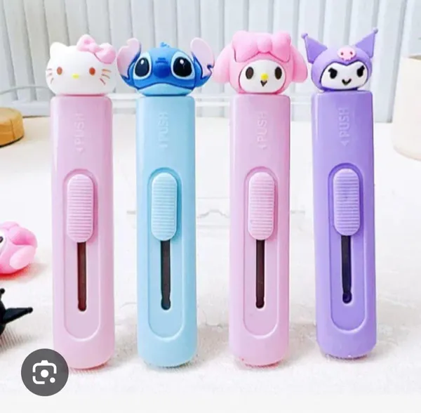 Cute_Character_Toothbrush_Holder_With_Travel_Case_-_Pack_of_4