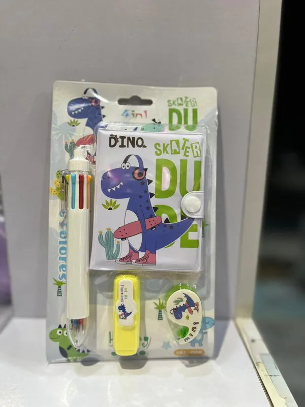 Multicolor_Paper_&_Plastic_Diary_Gift_Set_For_Kids_(Pack_Of_2)