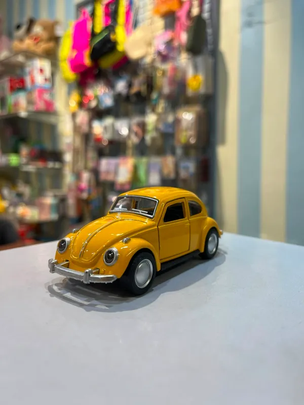 Beetle_Yellow_Car