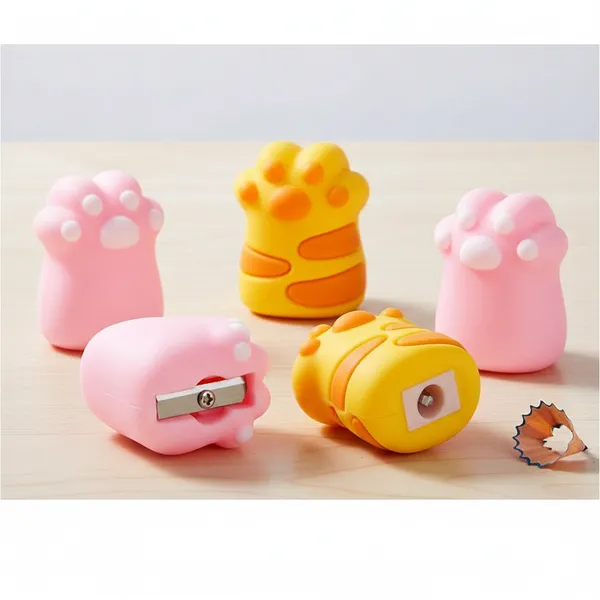Multicolor_Cat_Paw_Shaped_Pencil_Sharpener_Set_For_Students_-_Pack_of_4