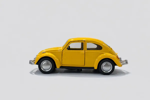 Beetle_Yellow_Car