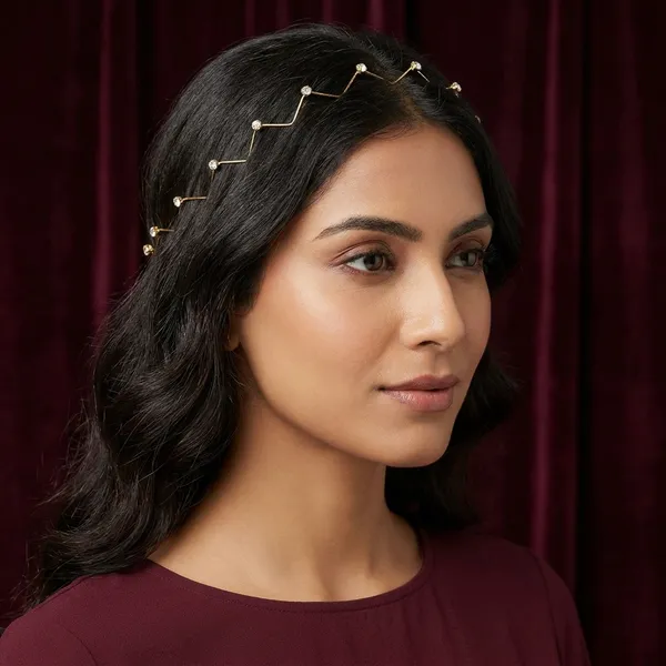 Gold-Toned_Chain_Headpiece_With_Floral_Accents