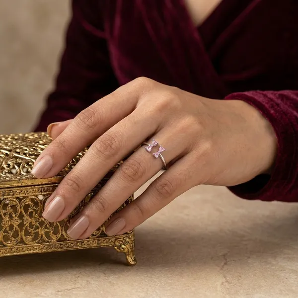 Rose_Gold_Crystal_Bow_Ring_-_Adjustable_Fashion_Jewelry