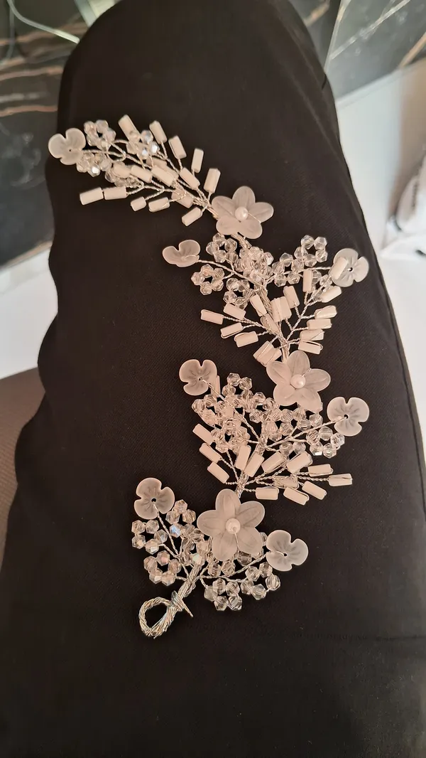 White_Flower_Tiara