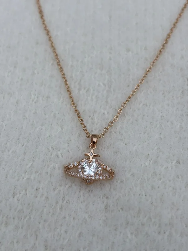 Gold_Crystal_Panda_Pendant_Necklace_With_Delicate_Chain