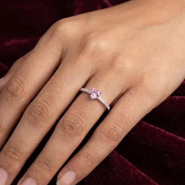 Elegant_Pink_Solitaire_Ring_With_Pave_Band