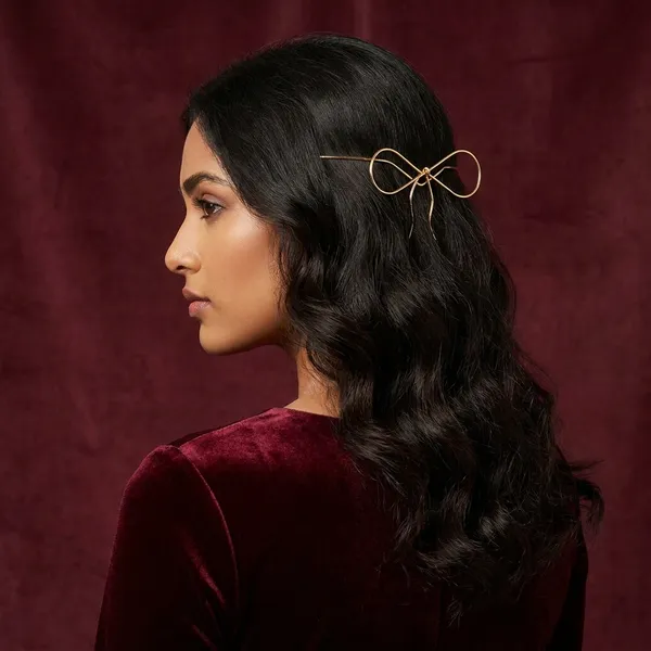 Gold_Wire_Bow_Hair_Accessory
