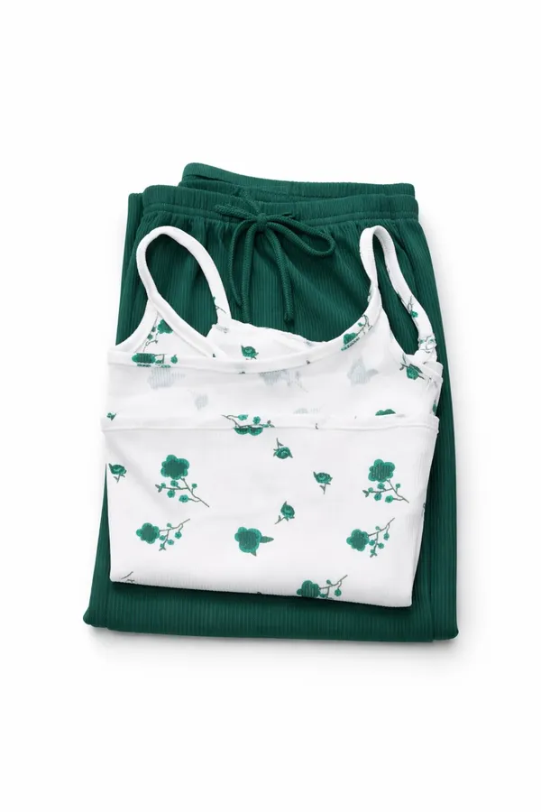 Green_And_White_Satin_Premium_And_Fancy_Design_Nightwear_Set_For_Women