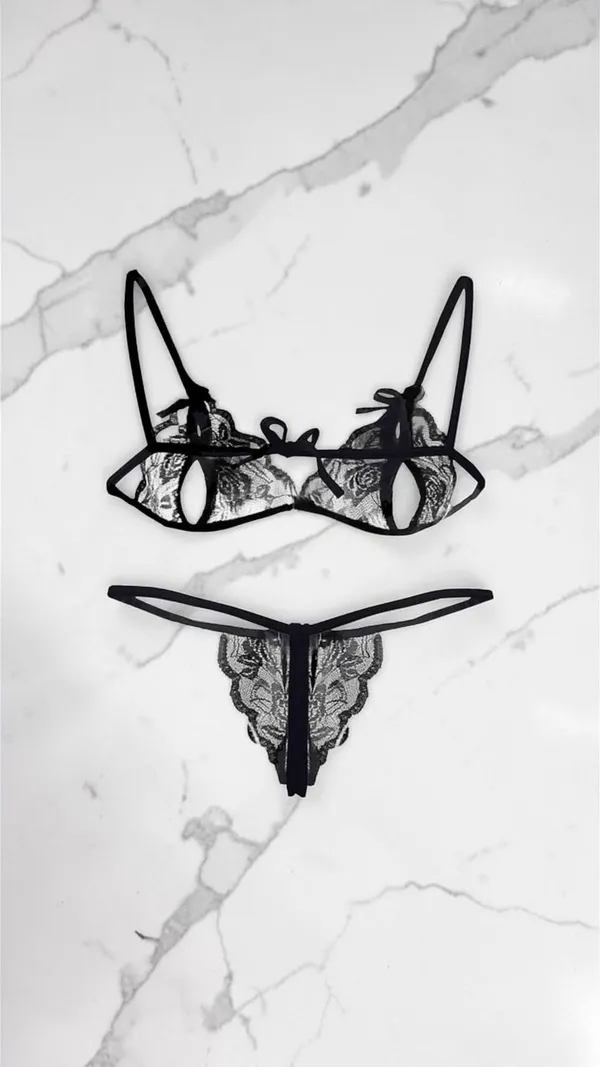 Black_Satin_Premium_And_Fancy_Design_Lingerie_Set_For_Women