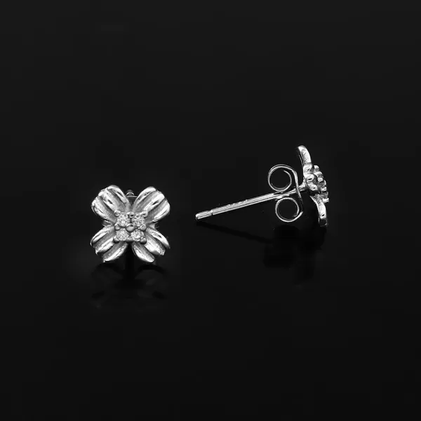 Silver_Bee_Stud_Earrings_For_Women