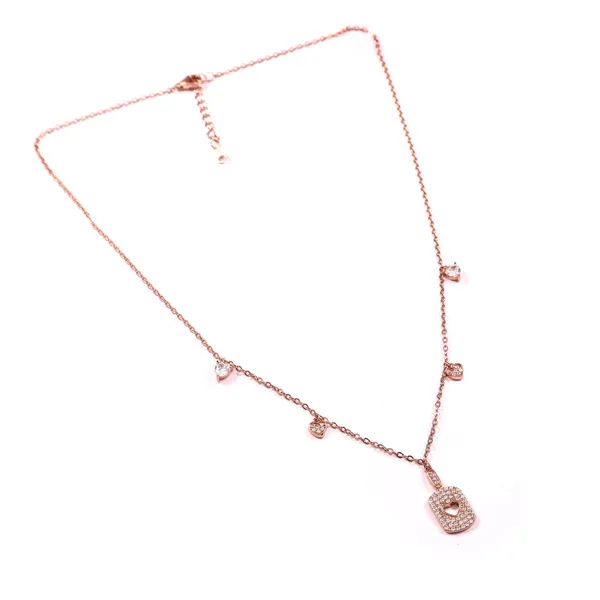 Elegant_Silver_Toned_Pendant_Necklace_With_Delicate_Chain_For_Women