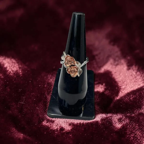 The_Rose_Garden_Cocktail_Ring_Two-Tone_Floral_Statement_Band