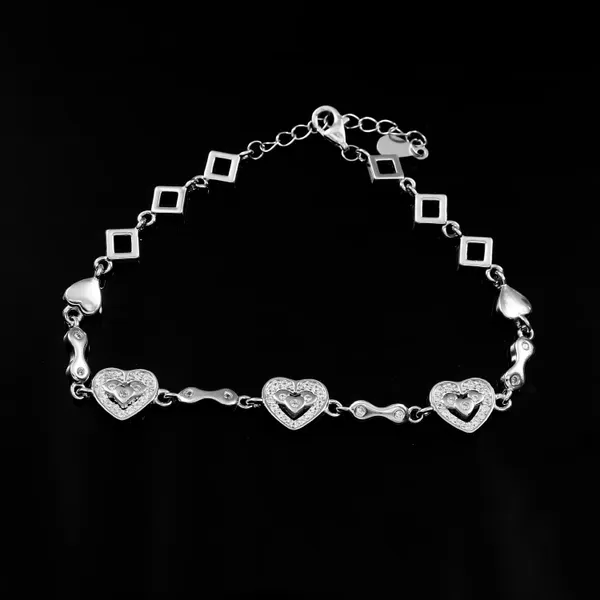 Elegant_Heart_And_Diamond_Link_Bracelet_For_Women_For_Women