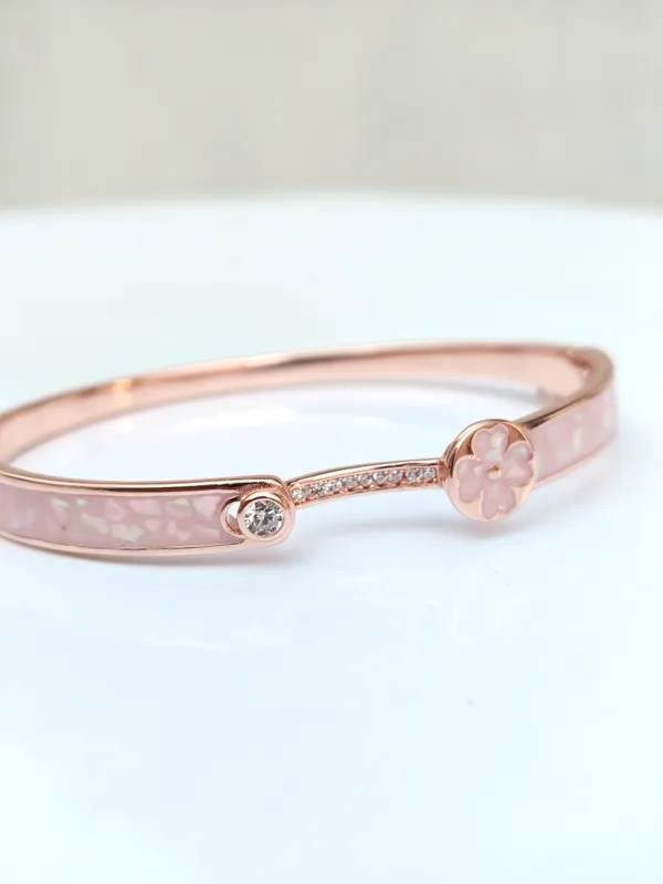 BLOSSOM_LUXE_BRACELETE