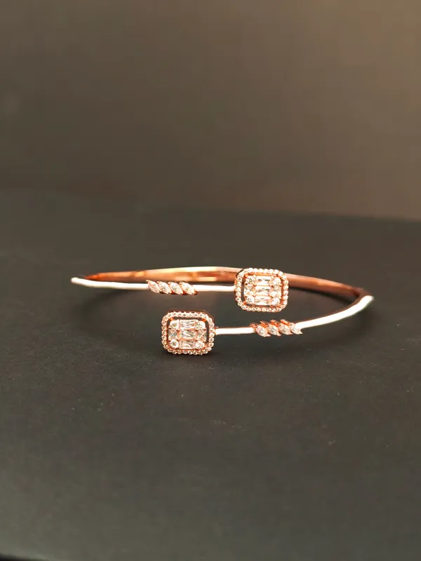 BLUSHTEEN_TWIN_HALO_BRACELETE