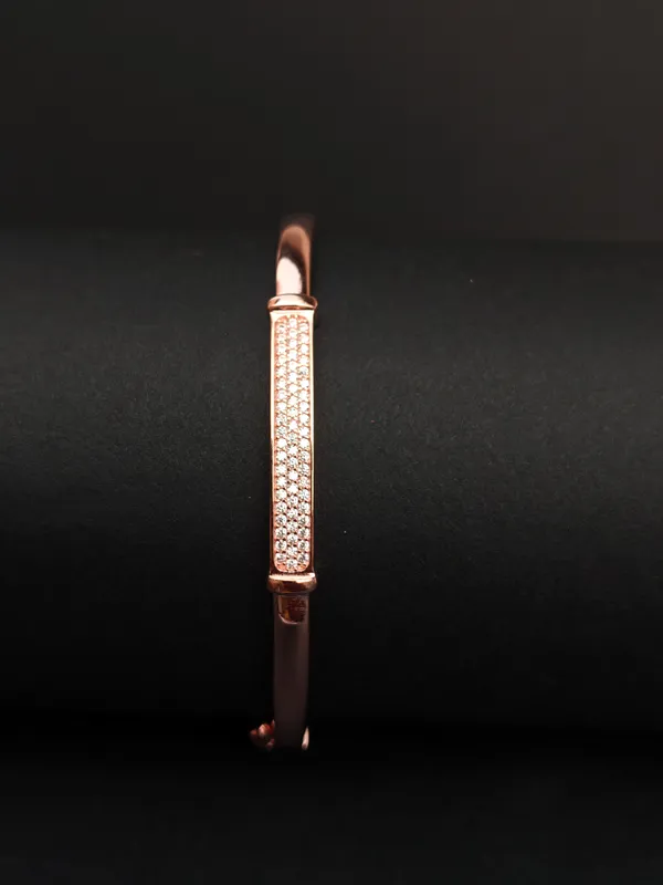 ROSE_MINIMAL_BAR_BRACELETE